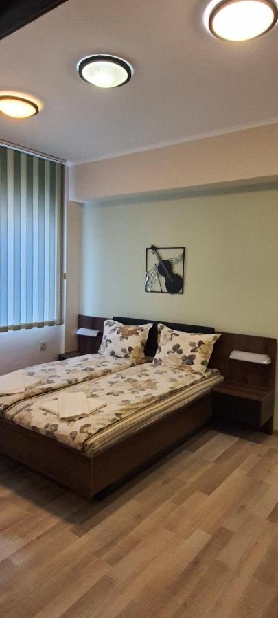 Aheloy Apartments ภายนอก รูปภาพ