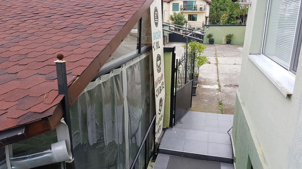 Aheloy Apartments ภายนอก รูปภาพ