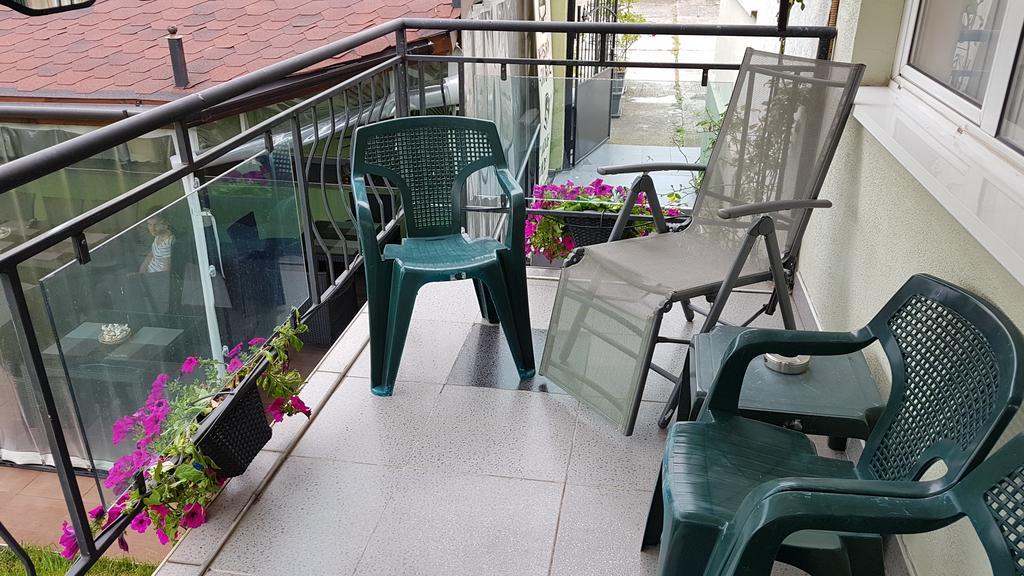 Aheloy Apartments ภายนอก รูปภาพ