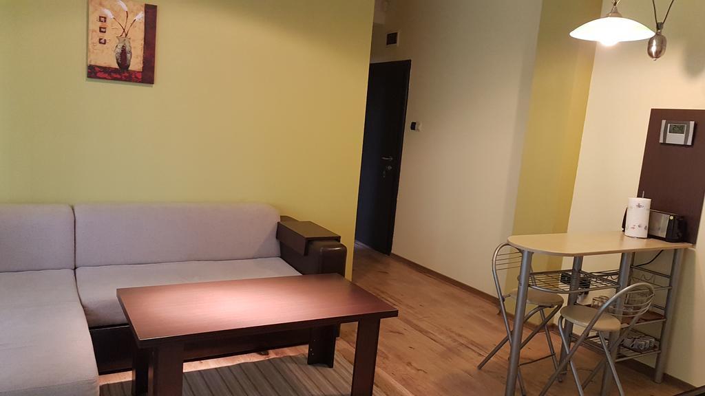 Aheloy Apartments ภายนอก รูปภาพ